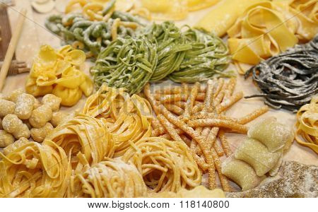 Spaghetti Homemade And Other Size Fresh Pasta