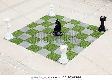 Big Chessboard - Big Horse Chess game