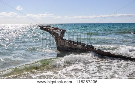 Shipwreck in Indian Ocean Seascape