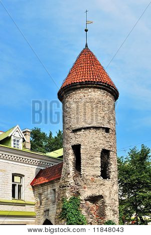 Tallinn. Viru kapı Kulesi