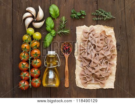 Whole Wheat Pasta, Vegetables,  Herbs And Olive Oil
