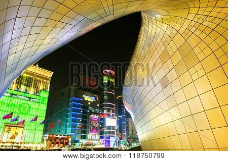 Dongdaemun Design Plaza is a modern architecture in Seoul designed by Zaha Hadid.