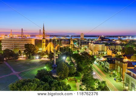 Charleston, South Carolina, USA downtown skyline.