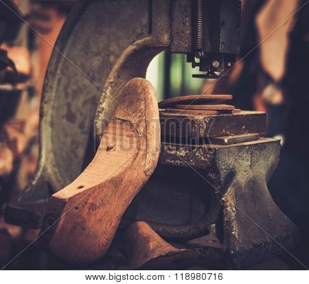 Shoemaker studio craft professional machine.