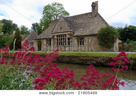 Chata v dolním porážku Cotswolds UK