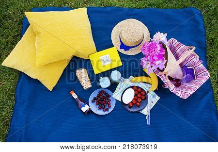 Bright picnic in nature - beautiful and bright food