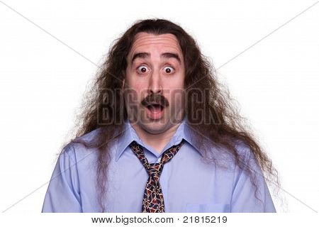 Meglepett a hosszú hajú férfi