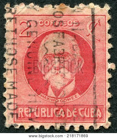 CUBA - CIRCA 1917: A stamp printed in Cuba is depicted Maximo Gomez y Baez circa 1917