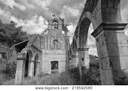 Sulmona (abruzzi, Italy), Santa Maria Della Tomba Church
