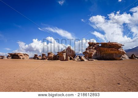 Siloli desert in sud Lipez reserva Eduardo Avaroa Bolivia