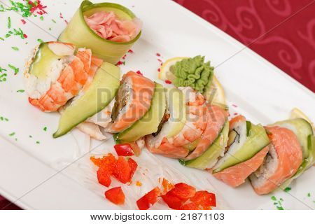Sushi sulla piastra