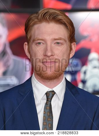 LOS ANGELES - DEC 09:  Domhnall Gleeson arrives for the 'Star Wars: The Last Jedi' World Premiere on December 09, 2017 in Los Angeles, CA                