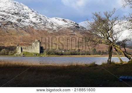 Kilchurn Castle on the edge of the Loch Awe