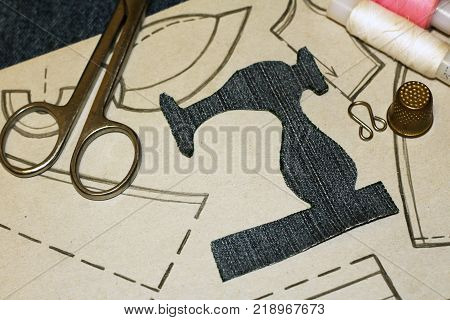 A Stencil Of A Sewing Machine Of Jeans, Drawing Clothing On Paper