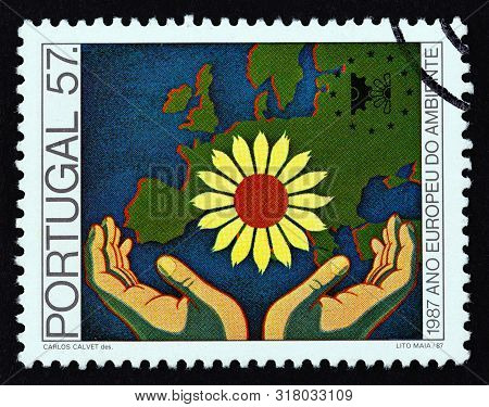 Portugal - Circa 1987: A Stamp Printed In Portugal From The 