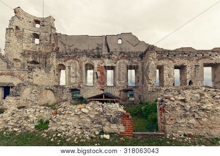 Janowiec - Poland July 11 2019: Ruins Of 16th Century Kazimierz Dolny Castle Defensive Fortification