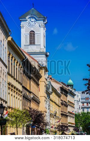 Famous Vaci Street, The Main Shopping Street In Budapest, Hungary
