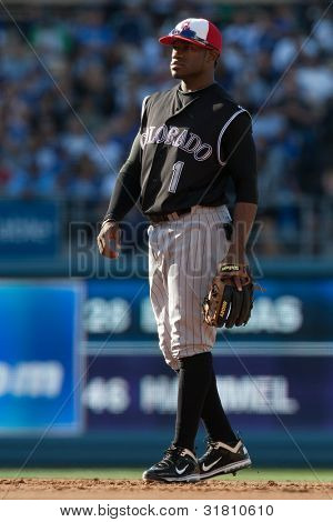 LOS ANGELES - 30. května: Colorado Rockies 2B Eric Young Jr. #1 během utkání MLB mezi na Colorado