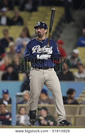 LOS ANGELES - Eylül 22: San Diego Padres 1B #23 Adrian Gonzalez Padres Dodgers oyun sırasında 