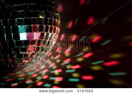 Riflessione Ball Party