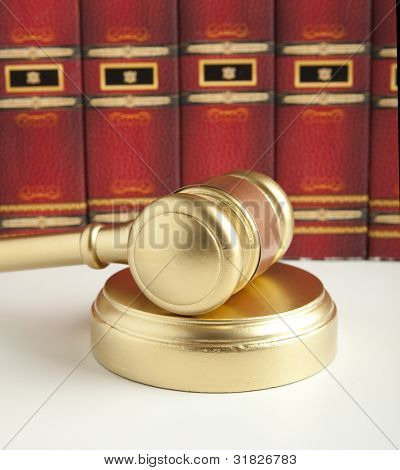 Золотой молоток
