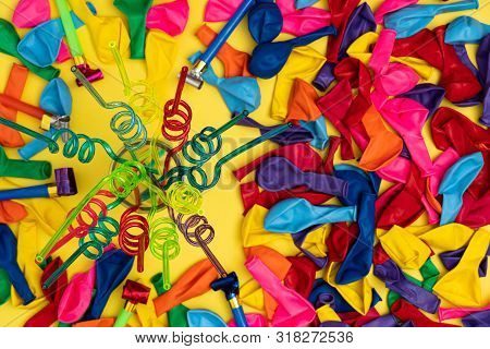 Spiral Straws On Mason Jar And Other Party Essentials