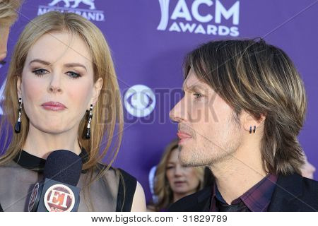 LAS VEGAS - APR 1: Nicole Kidman, Keith Urban på 47: e årlige Academy Of Country Music Awards helikopt