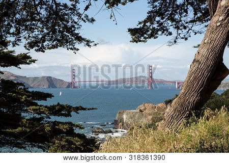 Golden Gate Bridge