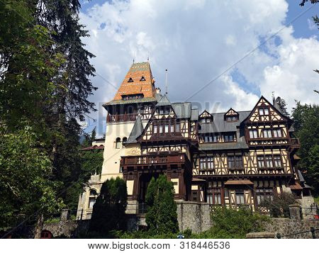 Pelisor Castle Romanian: Castelul Pelisor Is A Castle In Sinaia, Romania, Part Of The Same Complex A