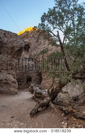 Impression Of Sesriem Canyon, In The Hardap Region Of Namibia, During Sunset.