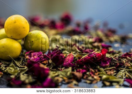 Neem Or Indian Lilac Face Mask On The Black Wooden Surface For Oily Skin Consisting Of Neem Leaves P