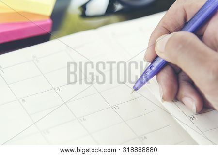 2018 Calendar Event Planner Is Busy. Businesswoman Always Planning Agenda And Schedule Using Calenda