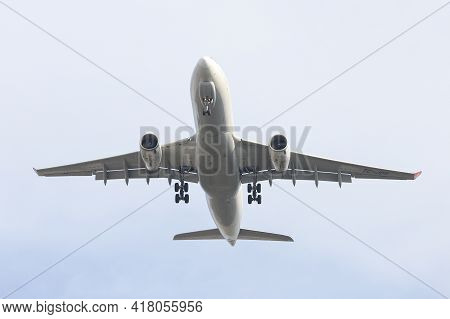 Istanbul, Turkey - February 07, 2021: Turkish Airlines Cargo Airbus A330-243f (cn 1418) Landing To I