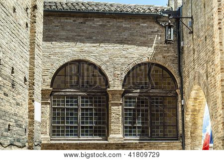Montecassiano (macerata) - อาคารประวัติศาสตร์