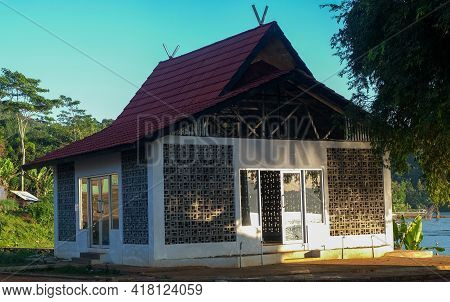 Small Mosque In The Lake. Sumedang, West Java, Indonesia (25-04-2921)