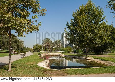 A Landscape Of A Garden Turia - Jardin Turia In Valencia, Spain. The Calm, Rest Place Full Of Beauti