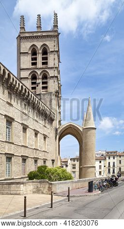 Montpellier, France - June 09 2019: Tourists Walking Around The Montpellier Cathedral Of Saint Peter
