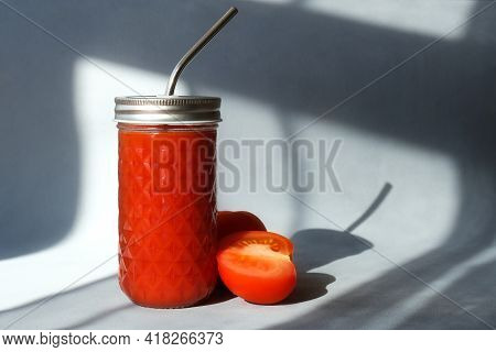 Tomato Smoothie In Glass With Metal Straw. Dietary Beverage, Healthy Eating And Dieting Concept. Fre