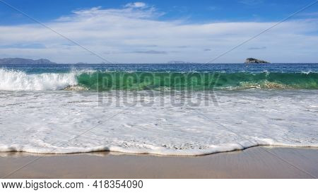 An image of the beautiful beach at Hahei New Zealand