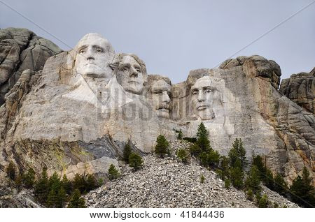 MT. Rushmore belysta i detalj