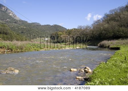 Ubrique Nehri