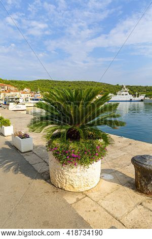 Vis, Vis Island, Croatia - September 6, 2019 : A Boulevard On The Adriatic Sea, A Port For Yachts An
