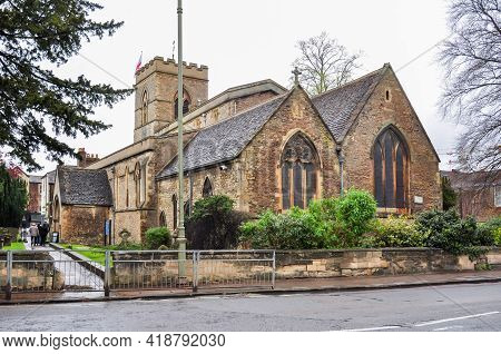 Medieval Church In Oxford Old Town, Uk