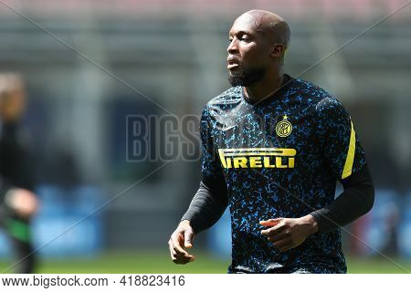Milano, Italy. 25th April 2021 . Romelu Lukaku Of Fc Internazionale  During The Serie A Match Betwee