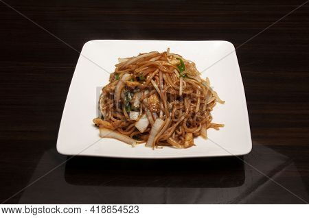 Delicious Chinese Dish Known As Lo Mien Noodles.