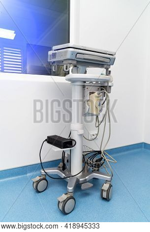 Modern Clinic Device For Sick Patients. Taking Care About Illness. Hodspital Device.