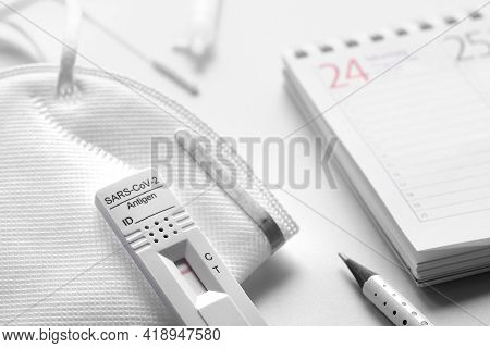 Week Planner, Schnelltest, Rapid Corona Test In German Language. Week Planner Calendar And Pp2 Medic