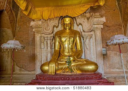 Htilominlo Temple Bagan