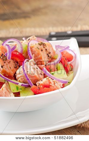 Salad Sheppard c Norwegian salmon
