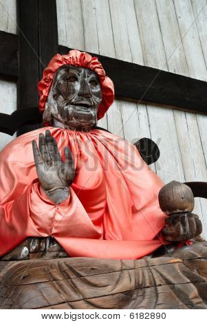 仏びんずる木造像。